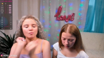 ElizabethLope 12-12-2021 Topless 